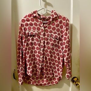 Gap long sleeved pink floral stamp shirt